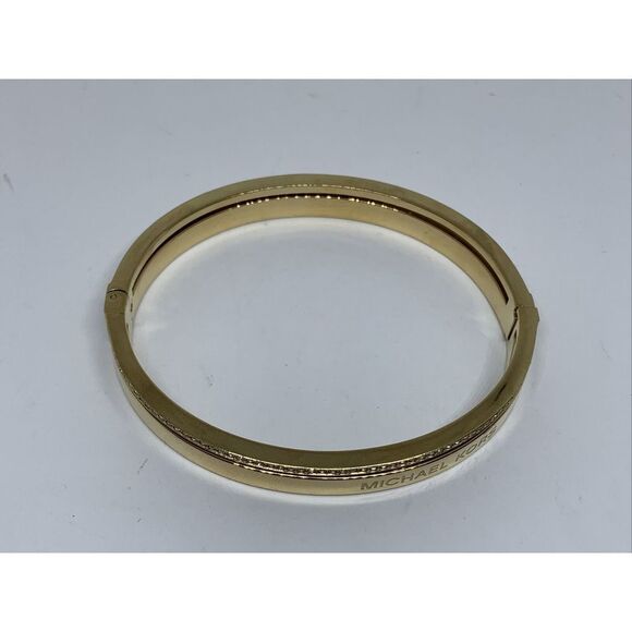 Michael Kors Women's Gold Tone Crystal Accent Logo Bangle Wrist Bracelet NJ11 - Picture 2 of 5